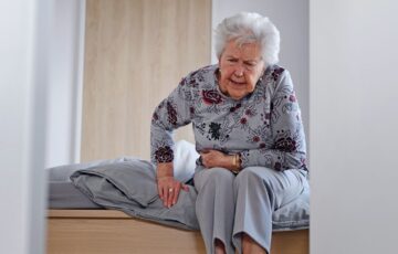 Peligros de la infección de orina en ancianos