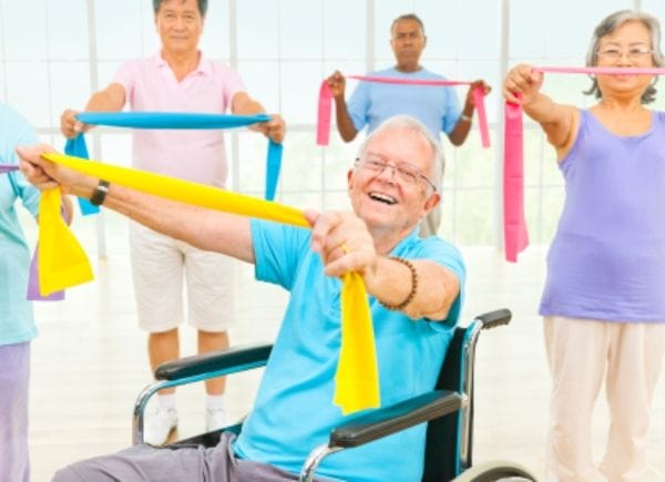 Ejercicio físico y movilidad reducida en personas mayores